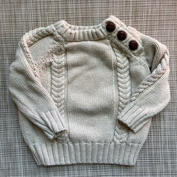 Old Navy Other - SOLD ~ Old Navy Cream Cable Knit Crew Neck Sweater